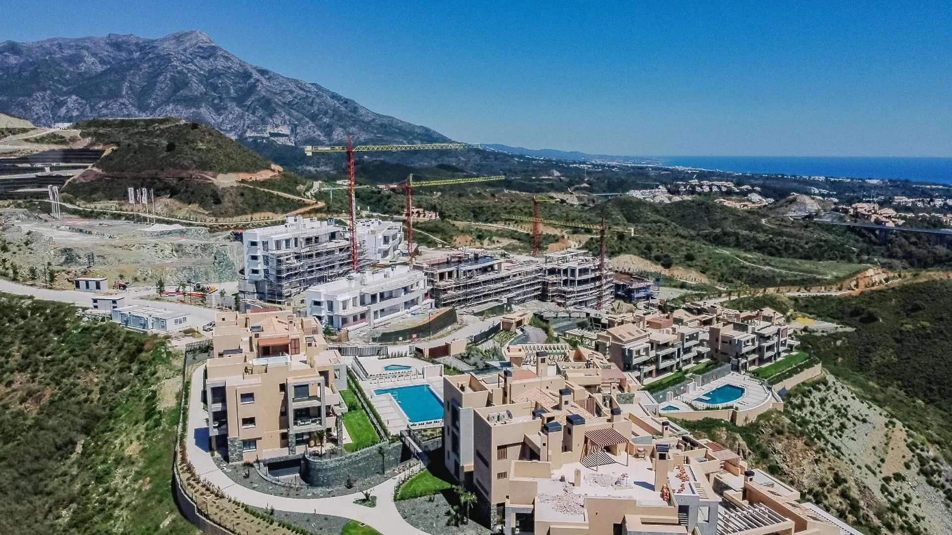 Lo- Los Olivos Benahavis By Roomservices Spain