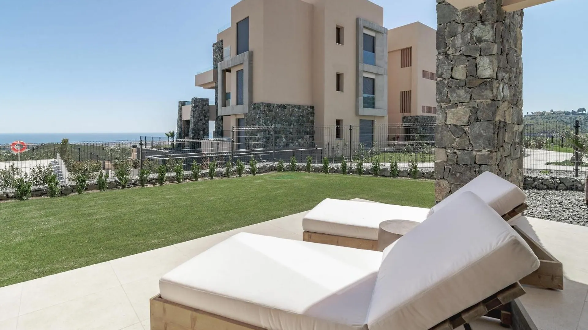 Apartment Lo- Los Olivos Benahavis By Roomservices Spain