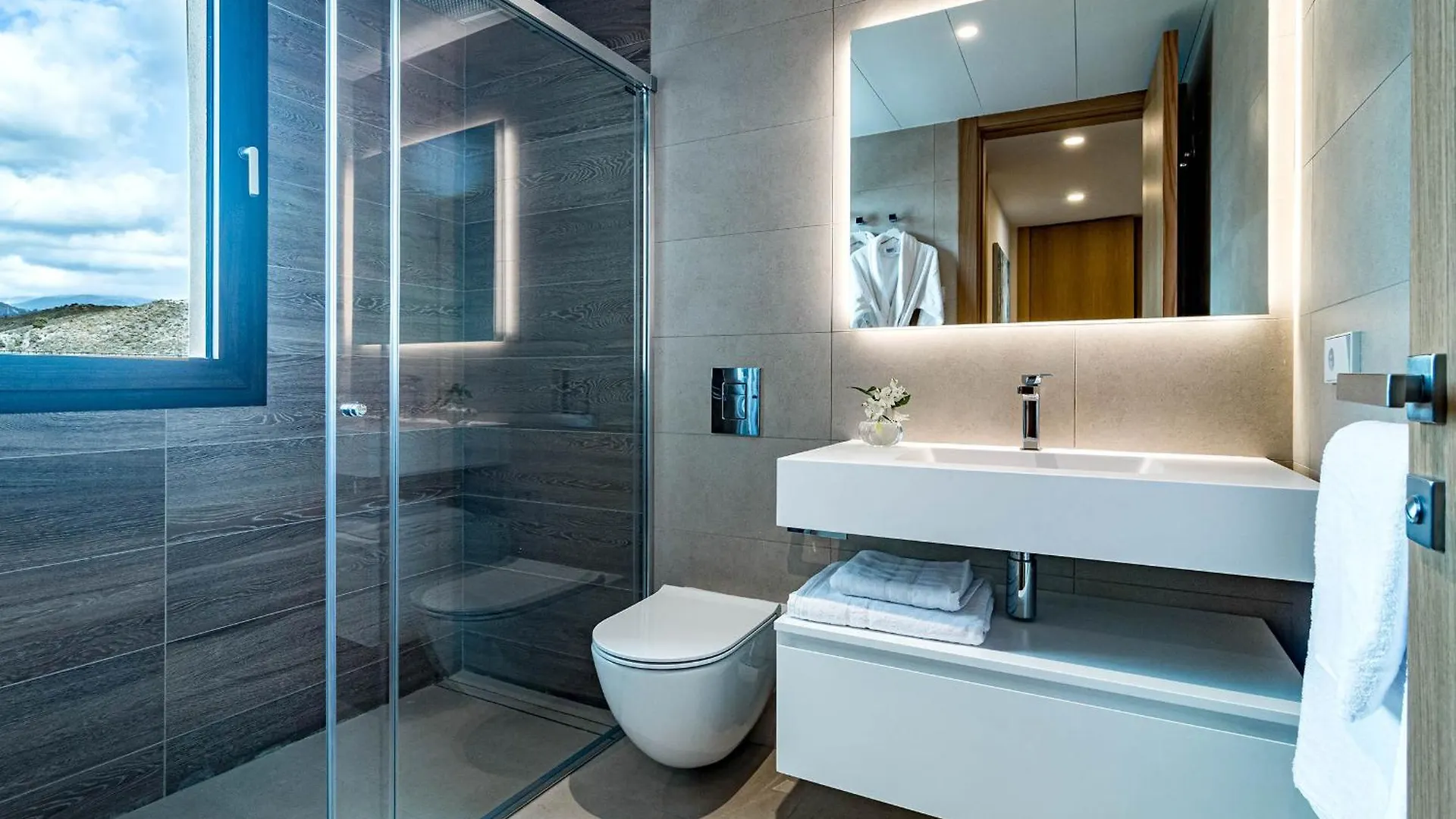 Lo- Los Olivos Benahavis By Roomservices